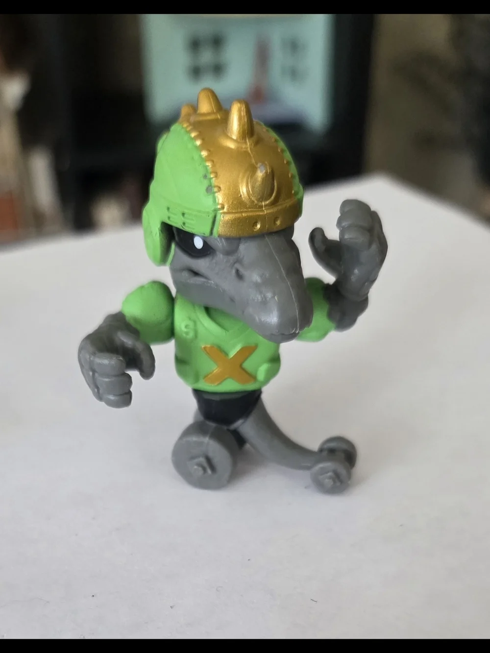 Moose Toys Treasure X Roller Raptor